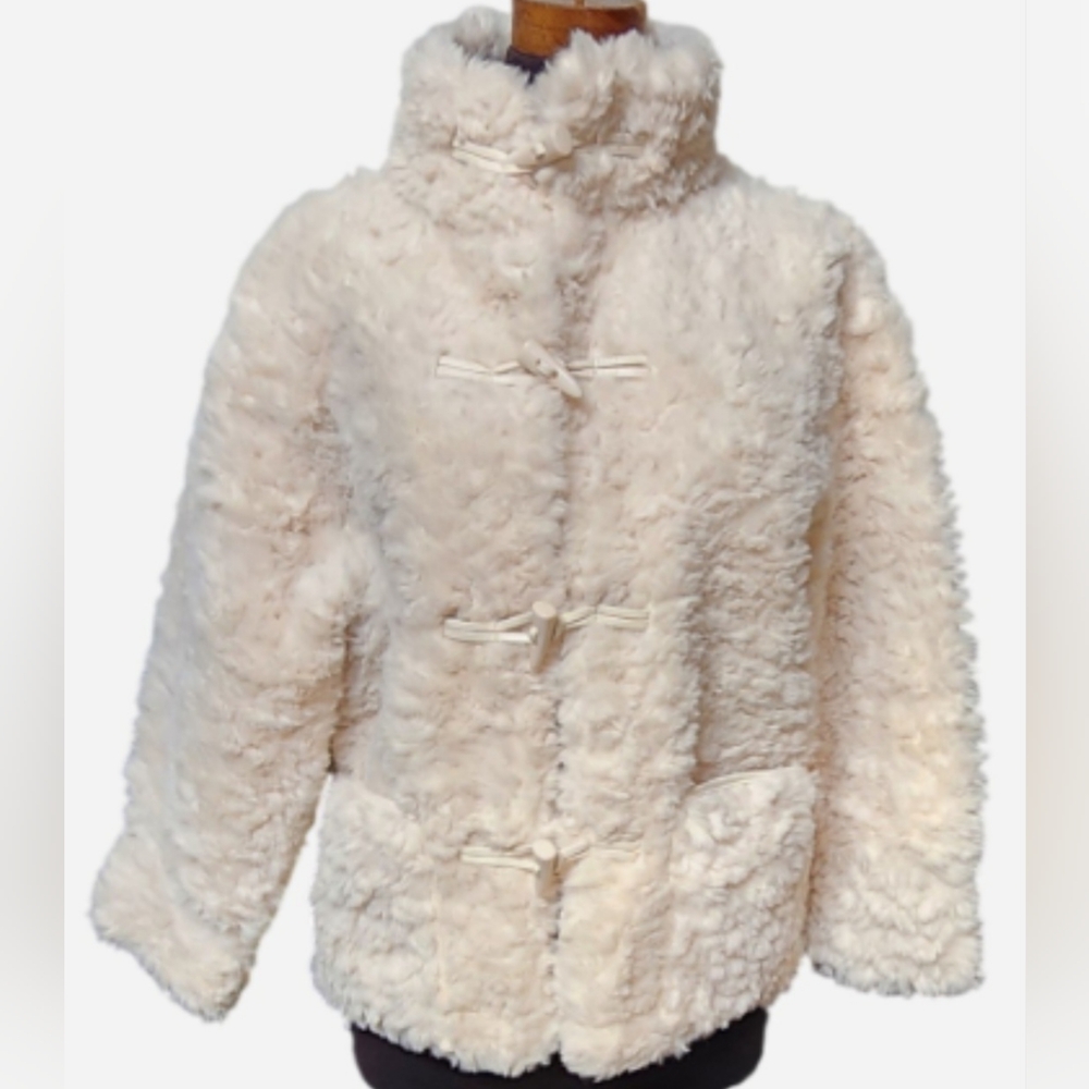 Rare Plush Cream Toggle Jacket Size 10-12